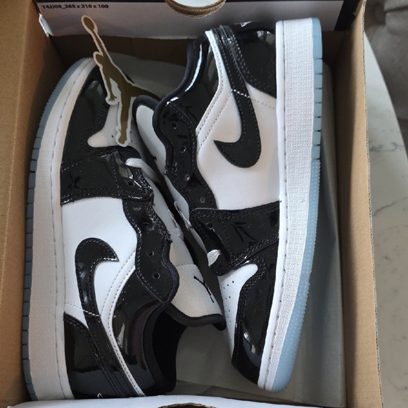 Jordan Kids Sneakers - Black and White